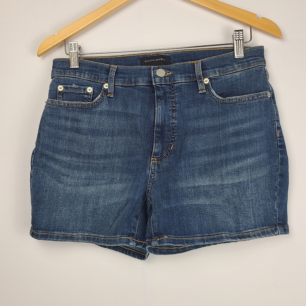 Banana Republic Factory casual Summer NWT Blue denim jean shorts Sz 29/8 Casual